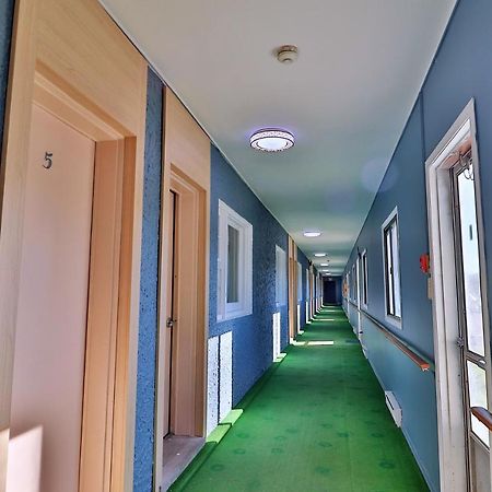 Bestliving Motel Washago Esterno foto