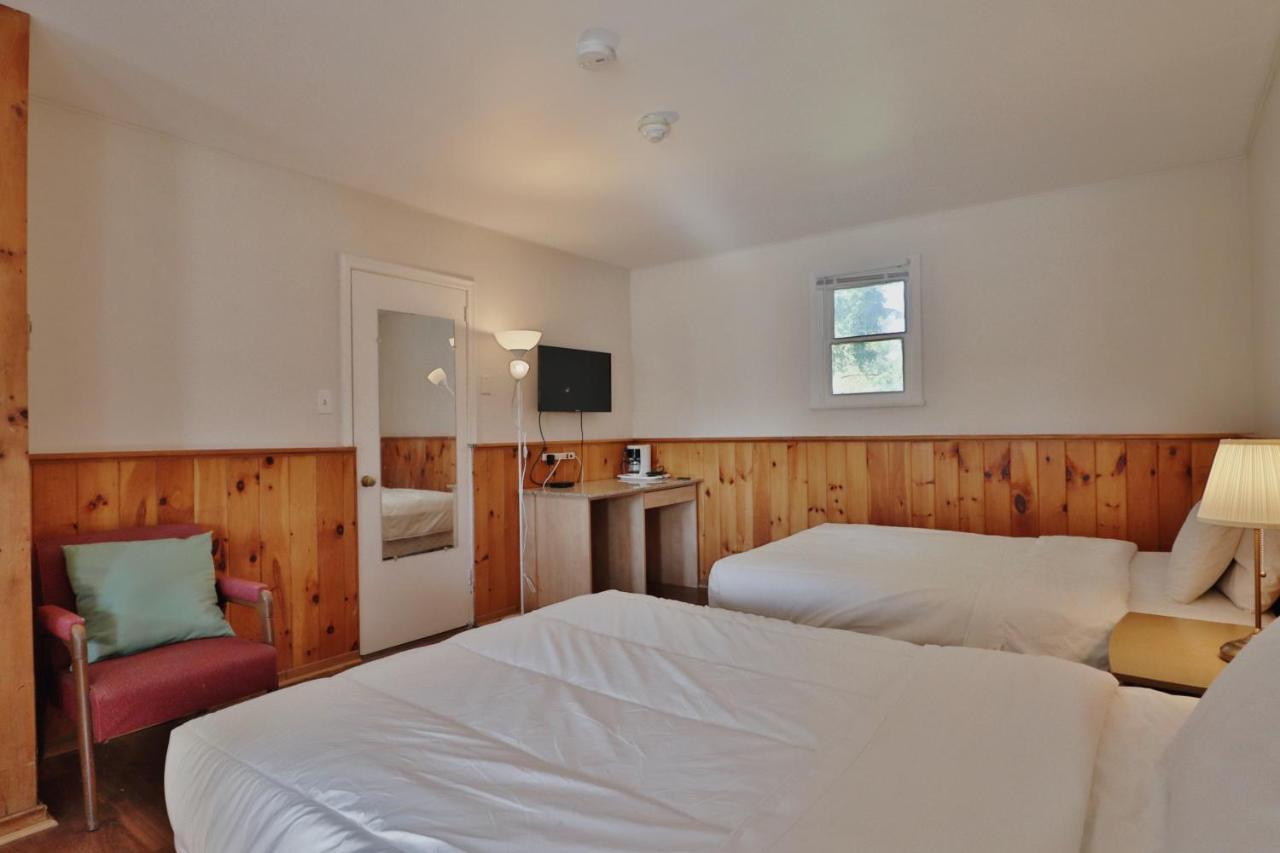Bestliving Motel Washago Esterno foto